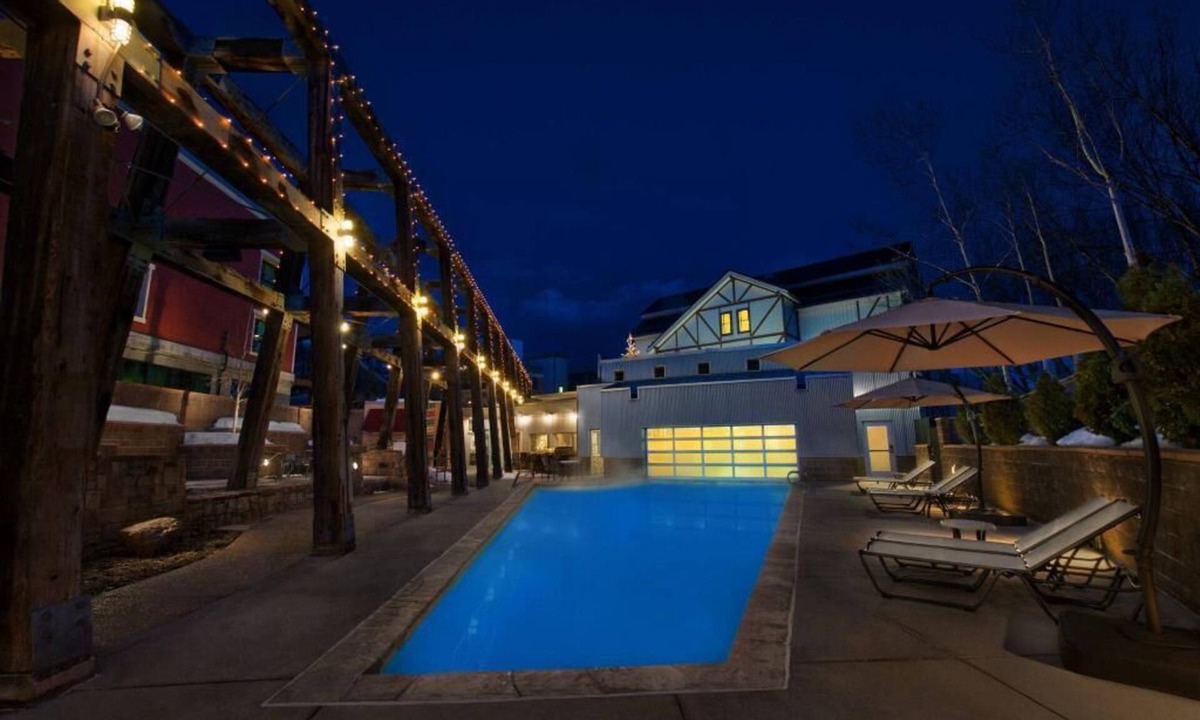 Downtown Park City Resort | 2 Bedroom - Marriott Summit Watch - Walk to Town Lift & Full Access to Resort!