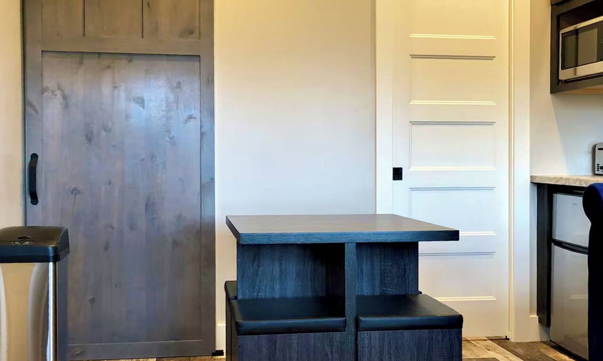 Bloomington Cottage | 2 BR Tiny Homes - Unique Outdoor Space