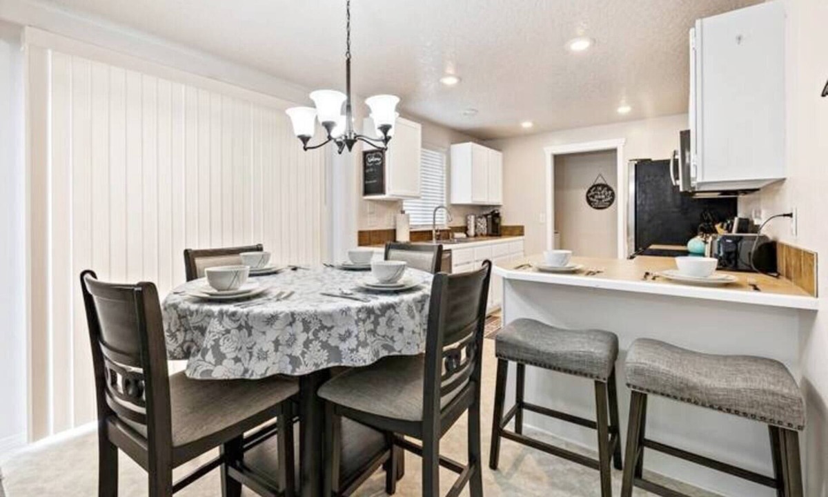 Nampa House | 2Min>RedhawkGolfCourse★LongStays★300mbps★1300ft²★