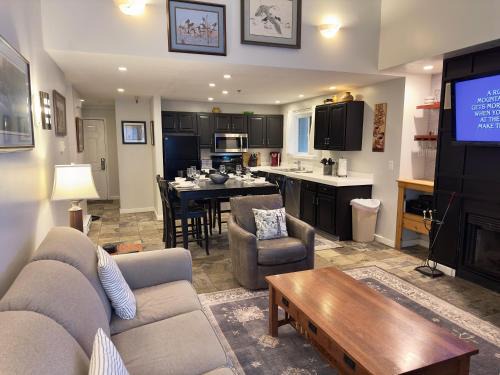 North Park City Apartment | 310 Snowblaze by SkyRun Park City