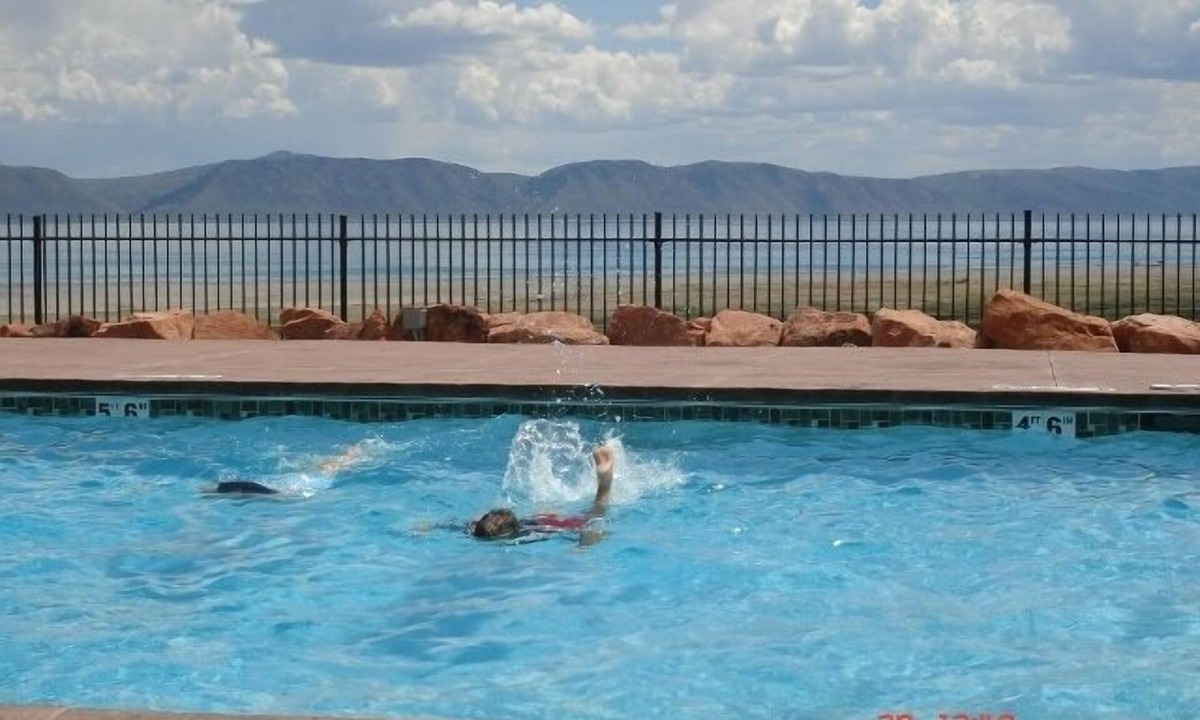 Fish Haven House | 5 bedroom 4 baths. Family get away with tons of amenities.The Reserve. Sleeps 24