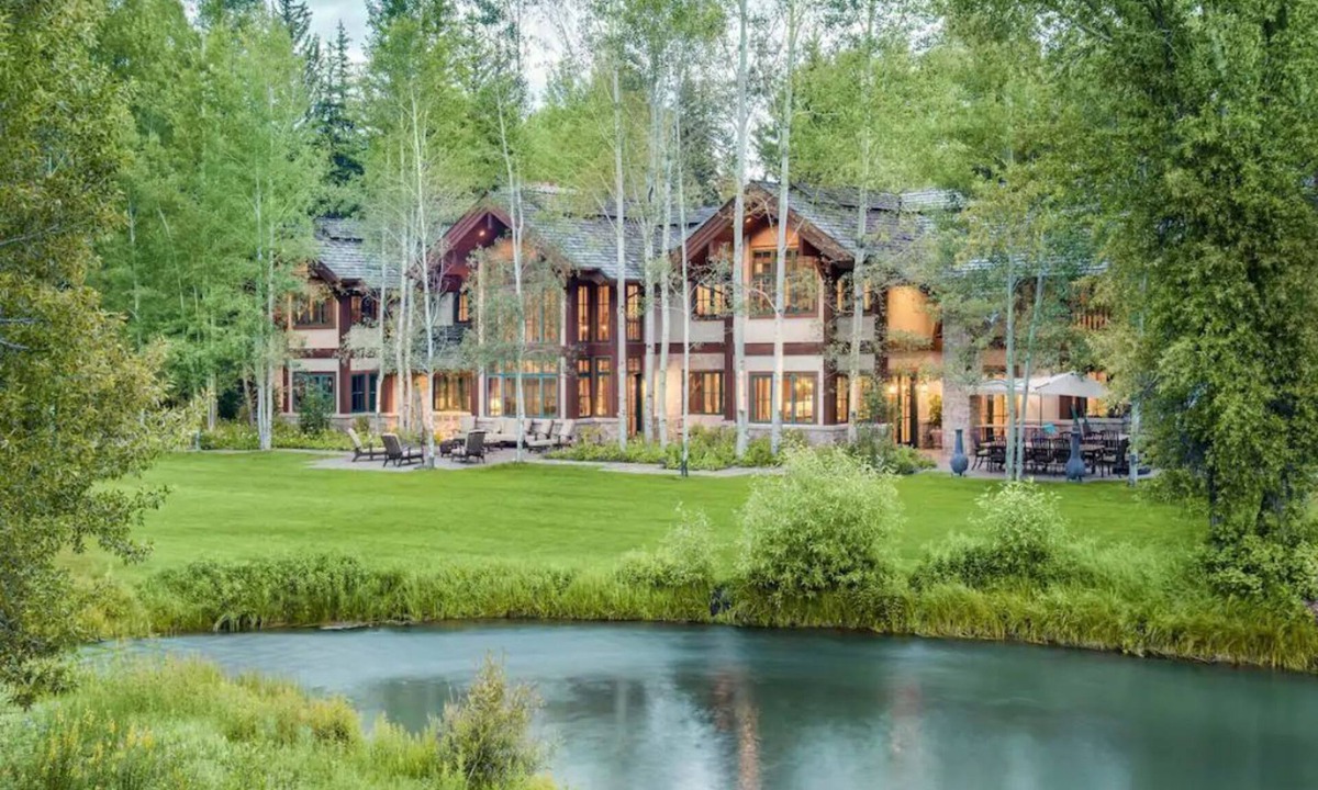Jackson House | 67-acre Snake River ranch