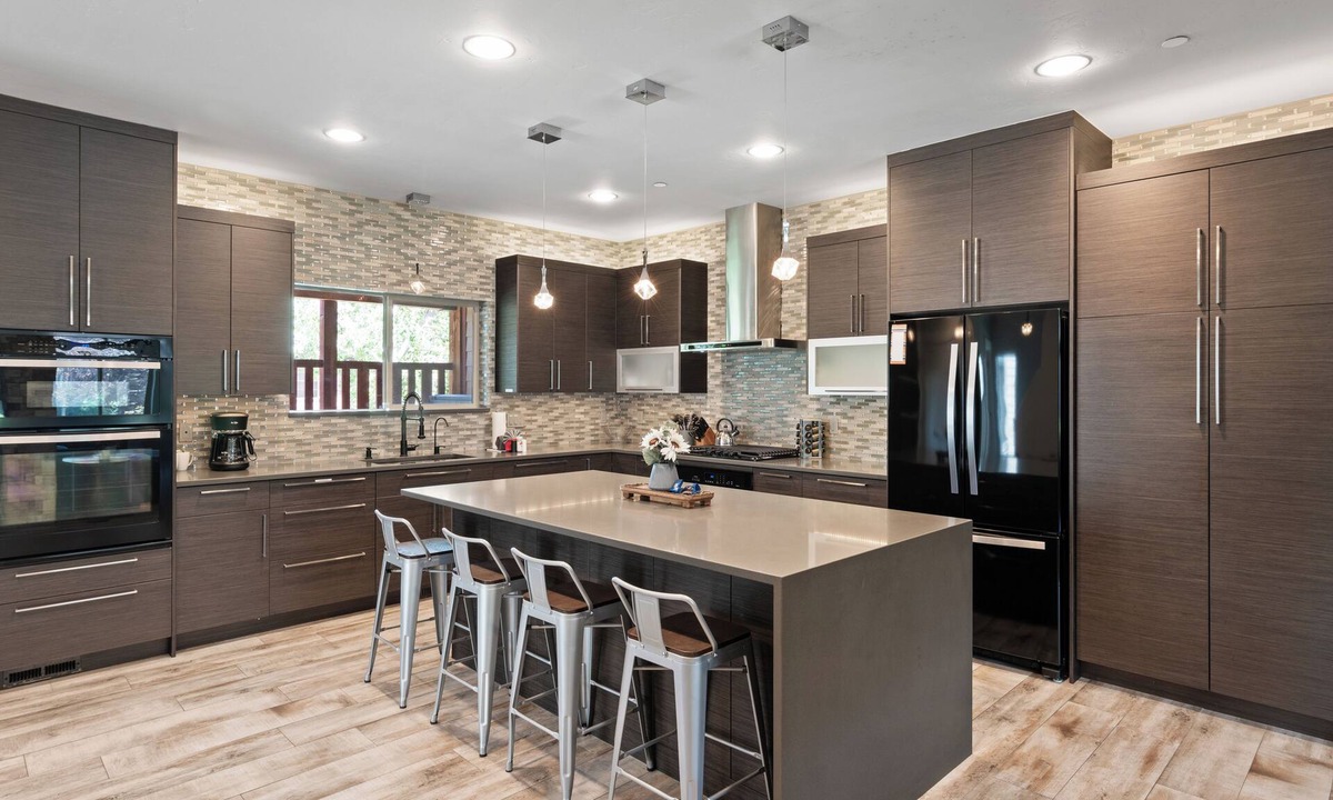 Bear Hollow Village House | Bear Hollow 5658 | Private Hot Tub | Near Outlets | Pool