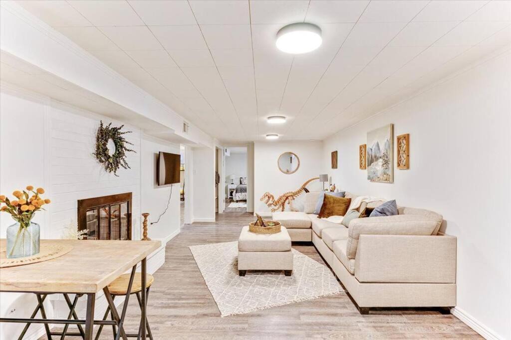 South Ogden House | Beautiful 2 BD Basement in Ogden, Sleeps 5+ !