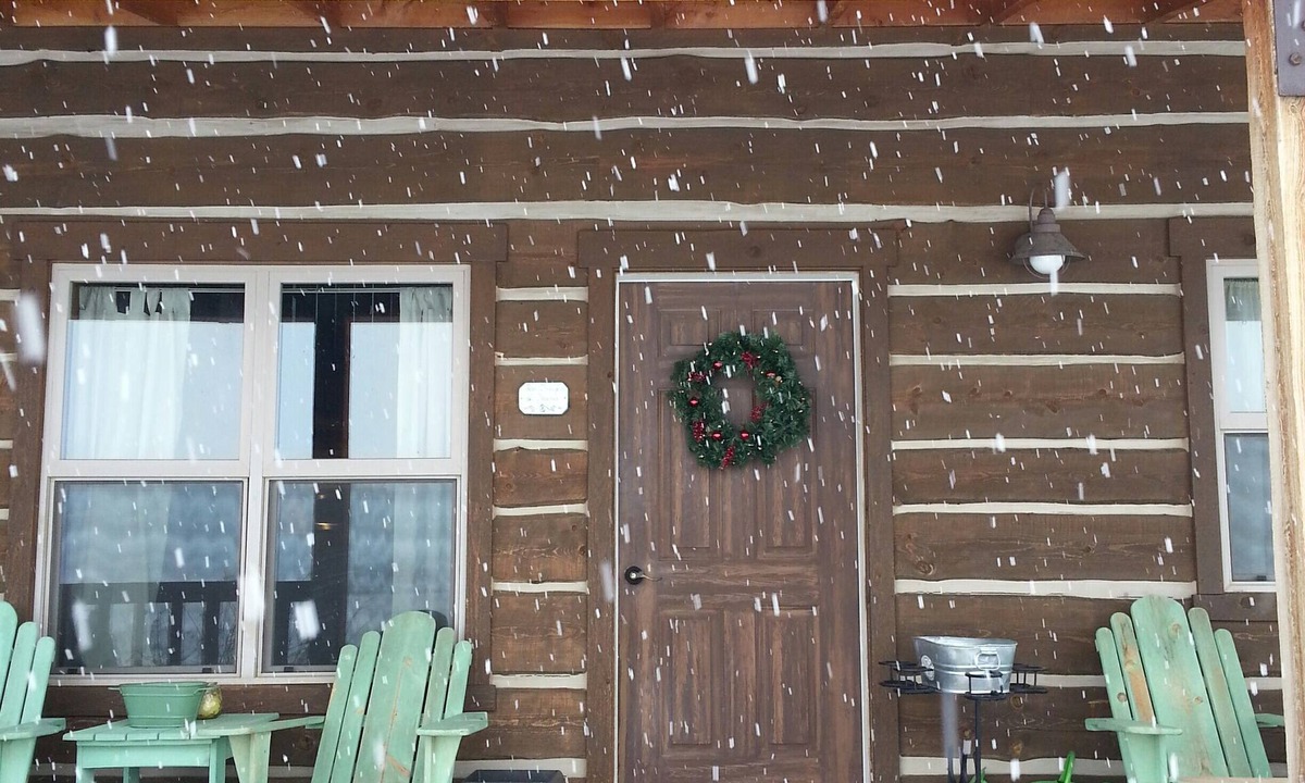 Livingston House | Beautiful Custom-Built Cabin on the Shields River