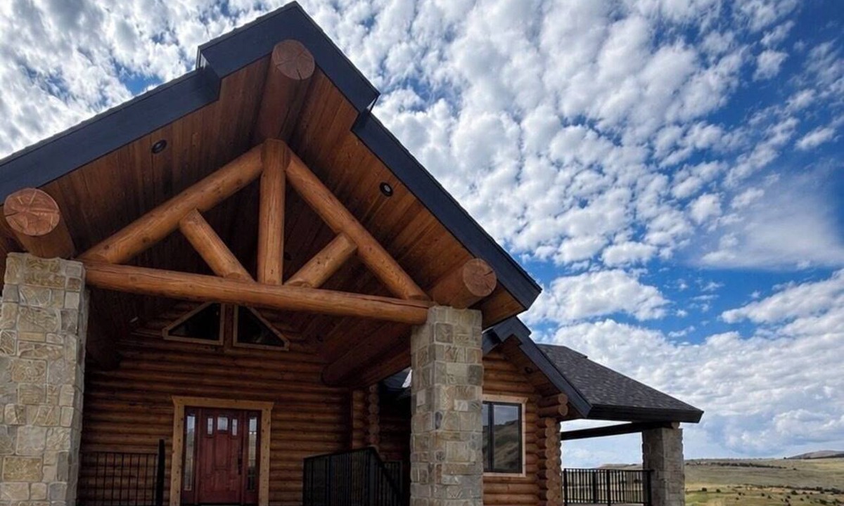 St. Charles Cabin | Big Arm Farm Bear Lake Cabin Sleeps 8