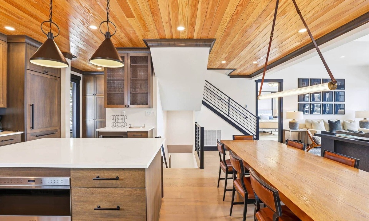 Big Sky House | Big Sky Luxury - Hot Tub, Walk to Town