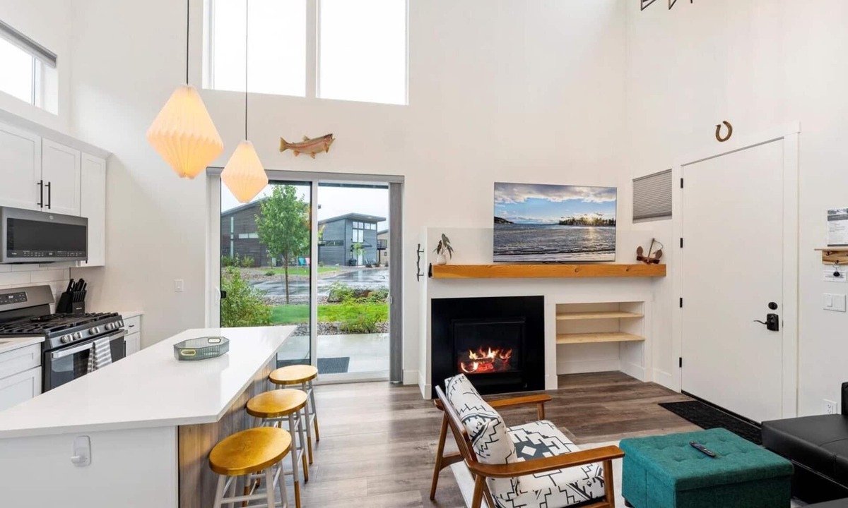 Whitefish House | Brand New 2 Bedroom Townhome with community hot tub, pool, & fitness center!
