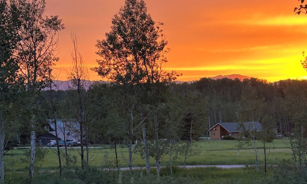 Star Valley Ranch Cabin | Cabin getaway 1-Hour from Jackson Hole, Golfing, Fishing, Palisades, Yellowstone