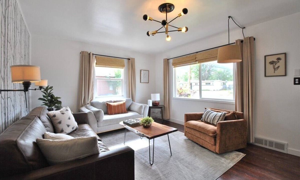 Logan House | Canyon Breeze: Animal Friendly, Private Yard, Minutes from USU & Downtown Logan