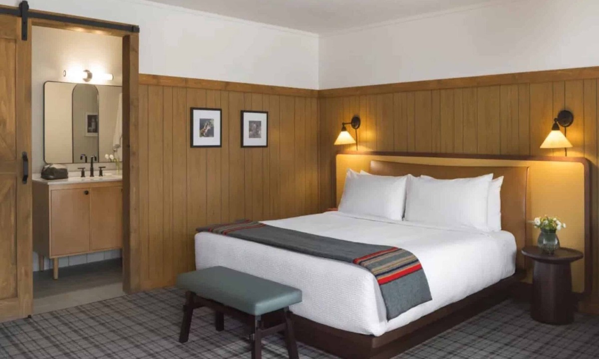 Jackson Hotel | Centrally Located Mountain Retreat with Cozy Vibes