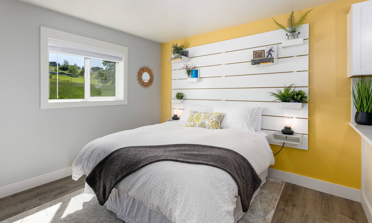 White Salmon House | Charming Private Guest House Just 1 Mile from Downtown White Salmon