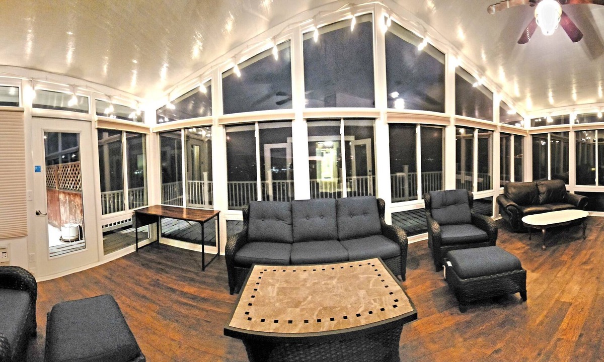 Pocatello House | Come to the the Horizon- where heaven meets earth