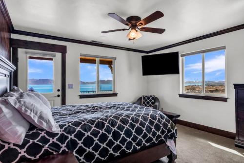 Harbor Village House | Comfort, Convenience, and Room for the Whole Crew