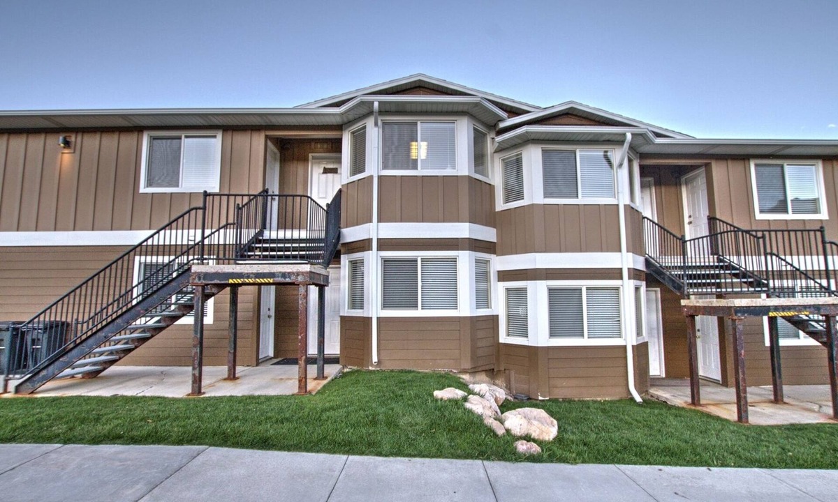 Garden City Hotel | Condo - #310 | 2 Bed, 2 Bath
