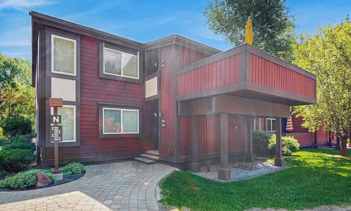 Elkhorn Apartment | Convenient Studio, Walking Distance to Sun Valley Lake - Shopping, Skiing Nearby