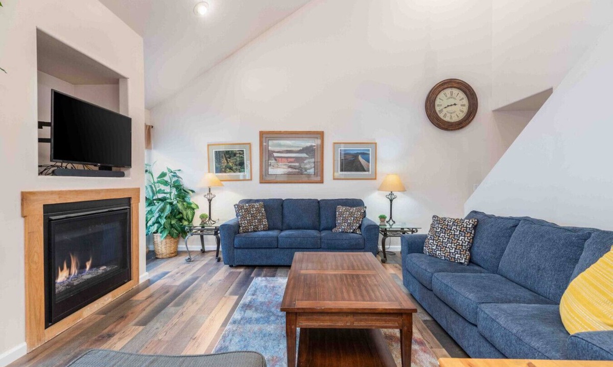 Cottonwood Heights Villa | Cottonwood Retreat Near Resorts - 25% Off Ski Rntl