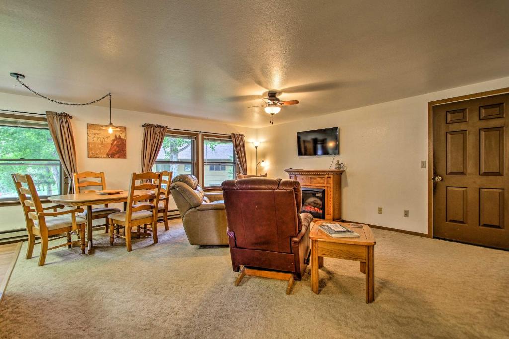 Columbus Apartment | Cozy Angler's Apt - Steps to Trout Fishing River!