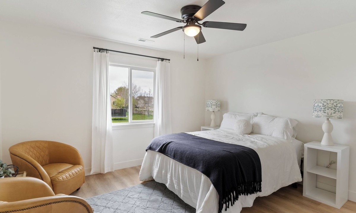 Syracuse House | Cozy Apartment