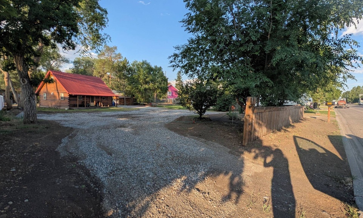 St. Anthony Cabin | Cozy, Trailer friendly Cabin in St Anthony ID