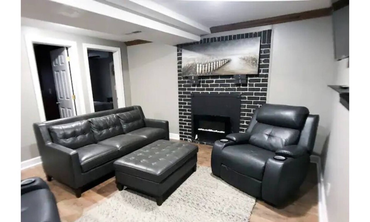 Sandy Apartment | Cute and Cozy 2-Bedroom with spa and seasonal pool