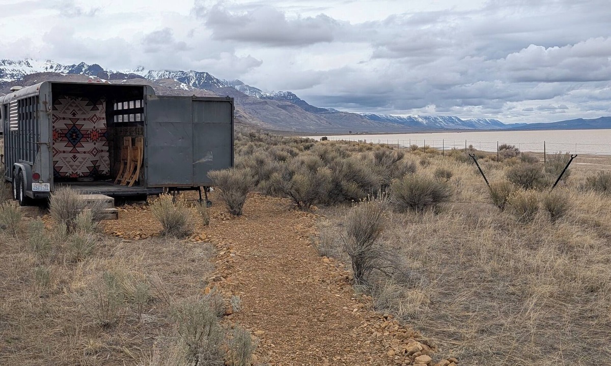 Princeton House | Dark Sky · Stargazer Horse Trailer · Edge of the Alvord Desert