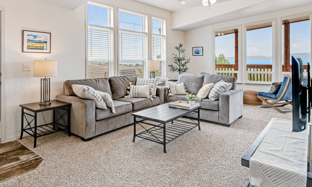 Sweetwater House | Dreamy retreat with golf course & lake views, Ideal Beach Resort amenities