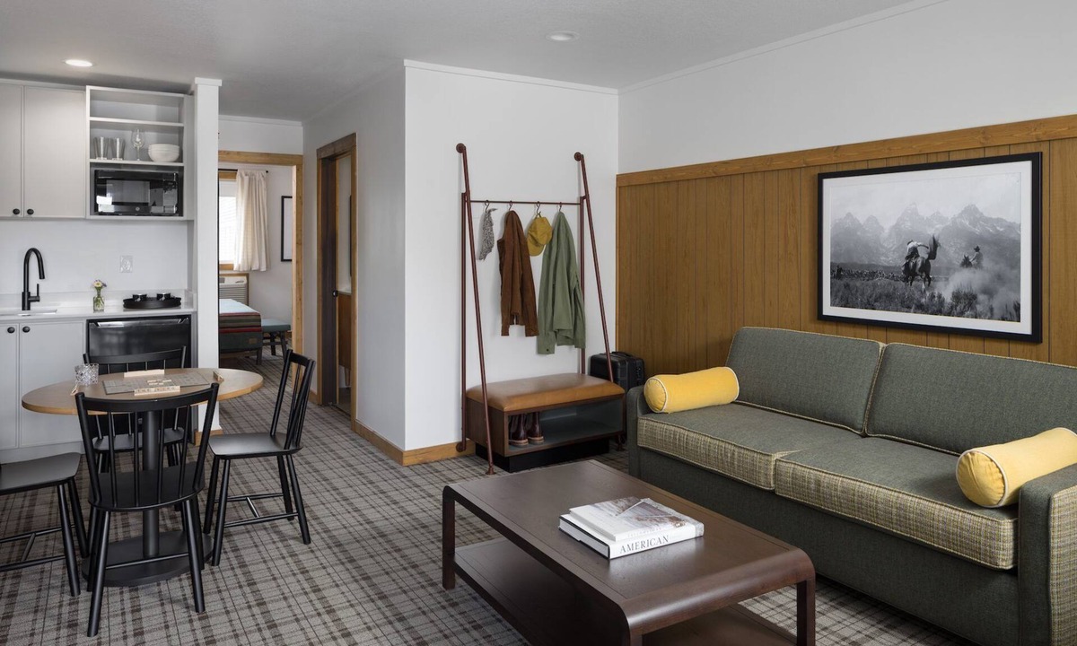 Jackson Hotel | Exciting Countryside Escapade! Near National Elk Refuge, Free Parking