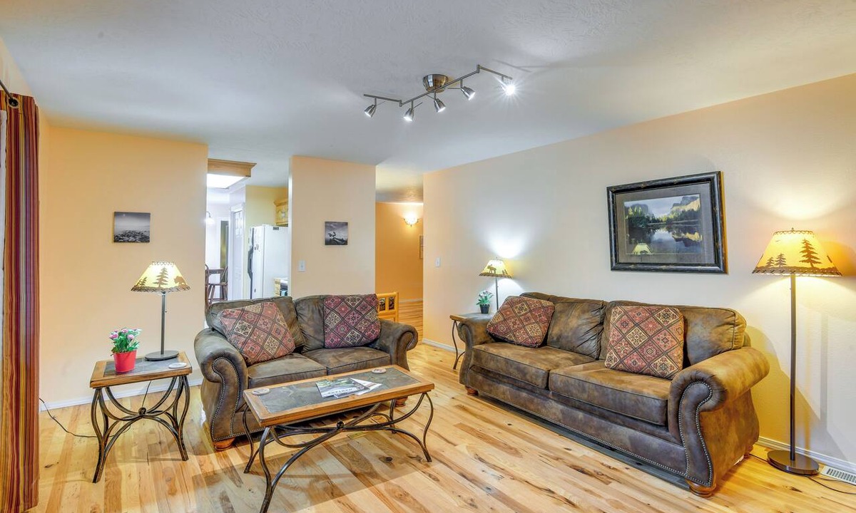 West Yellowstone House | Extended-Stay 'Geyser Home' Near Yellowstone NP