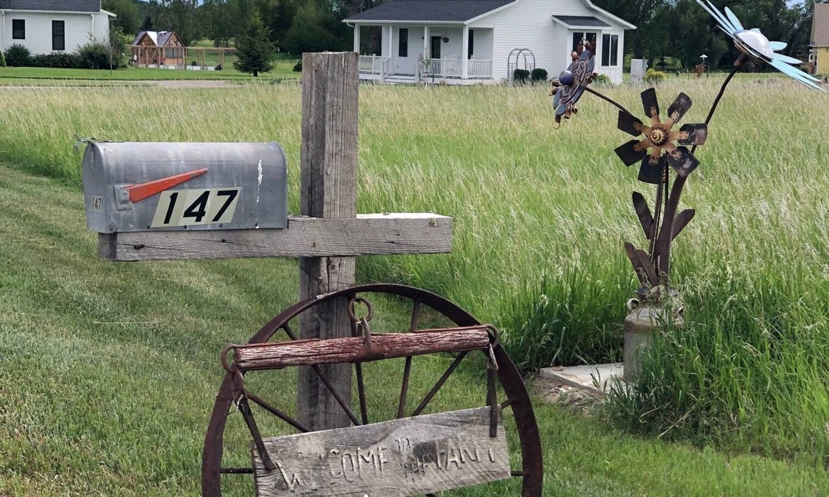 Bozeman Cottage | Fall and Winter are Soon Approaching! Make your Reservation Now!