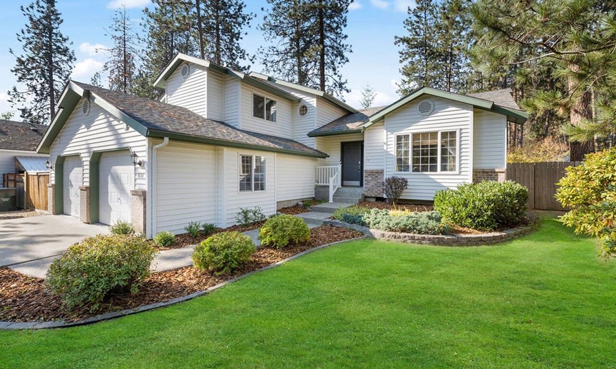 Post Falls House | Family Retreat | Treehouse + Game Room | Near Silverwood