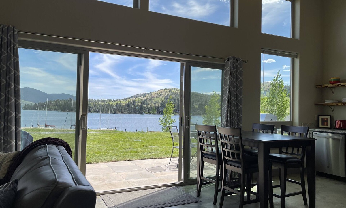 Dayton House | Flathead Lake Cabin with Water Views and Lake Access! Pet Friendly, Cabin 2