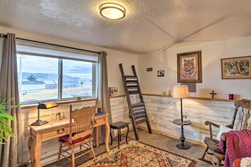 Big Arm Apartment | Flathead Lake-View Studio: 38 Mi to Blacktail