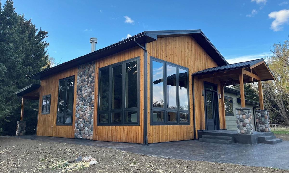 Livingston House | Freshly remodeled 5-bedroom luxurious escape in Paradise Valley/Livingston, MT