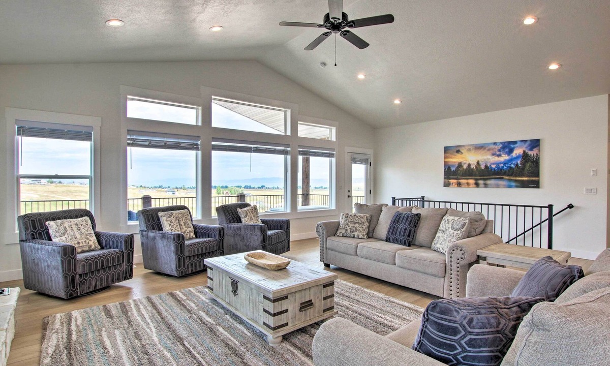 Sweetwater House | Garden City Retreat w/Access to Bear Lake!