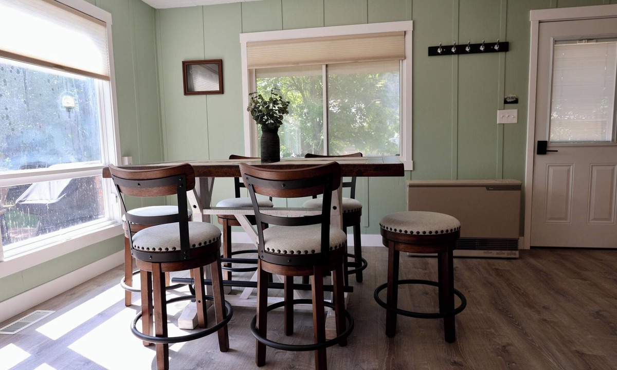 Cascade House | Good Decision on the Mo- Cascade, MT