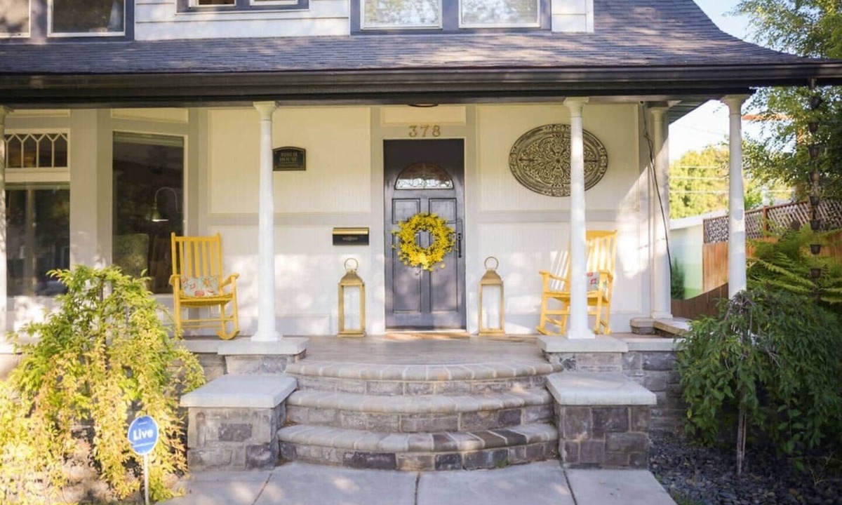 Idaho Falls House | Historic & Charming Birch House