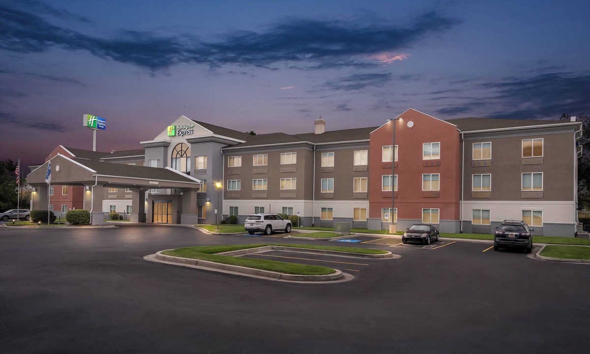 Ogden Hotel | Holiday Inn Express & Suites Ogden by IHG