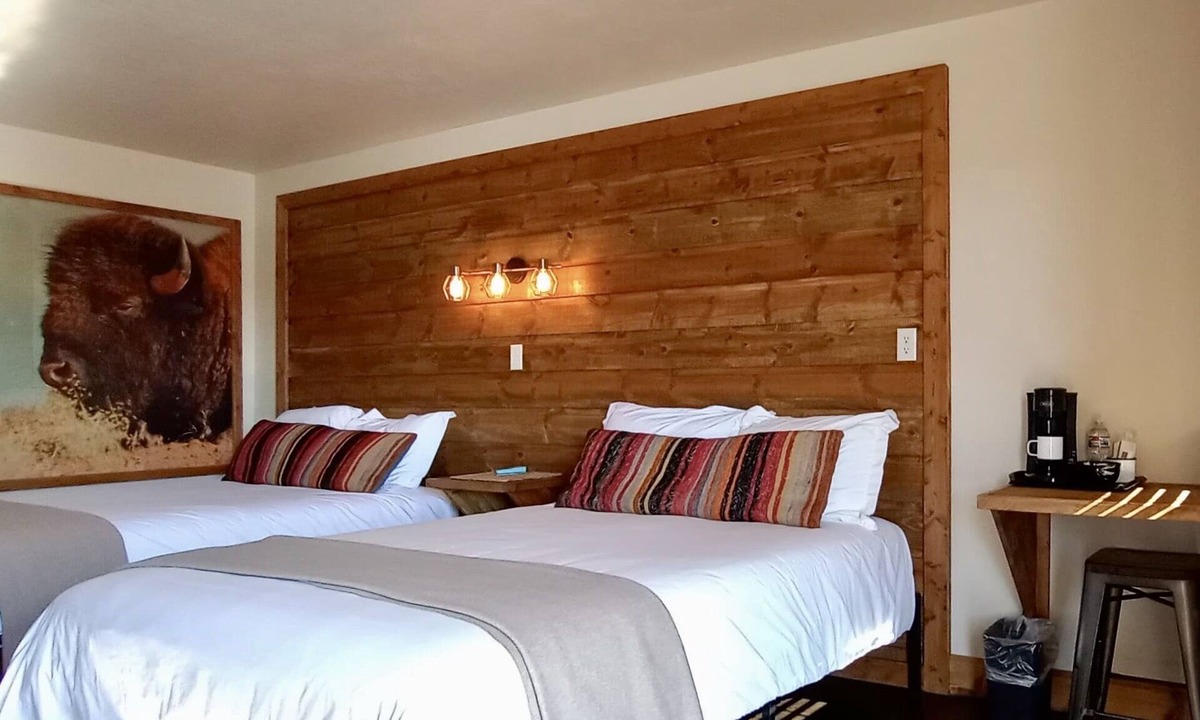 Lovell Hotel | Horseshoe Bend Motel