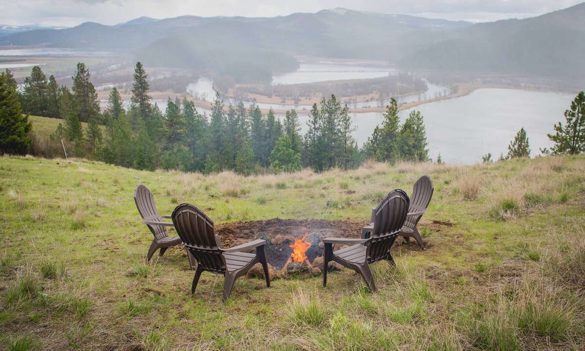 Harrison RV Rental | Idaho Getaways Lakeview Tent site - BYOtent Bring Your Own Tent