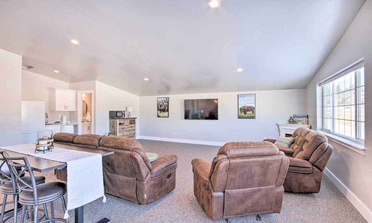 Boyd Apartment | Joliet Studio < 36 Mi to Red Lodge Mountain!