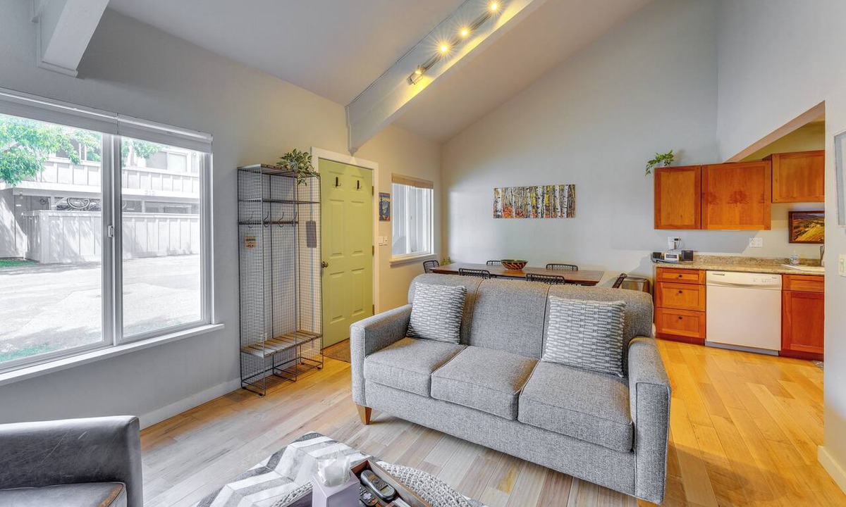 Ketchum Apartment | Ketchum Mountain Retreat: Central Location!