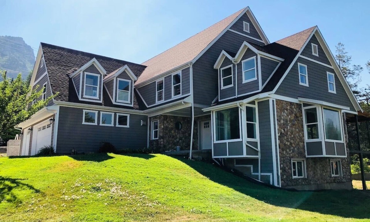 Edgemont House | Large House for Family, Groups, Retreats, Reunions