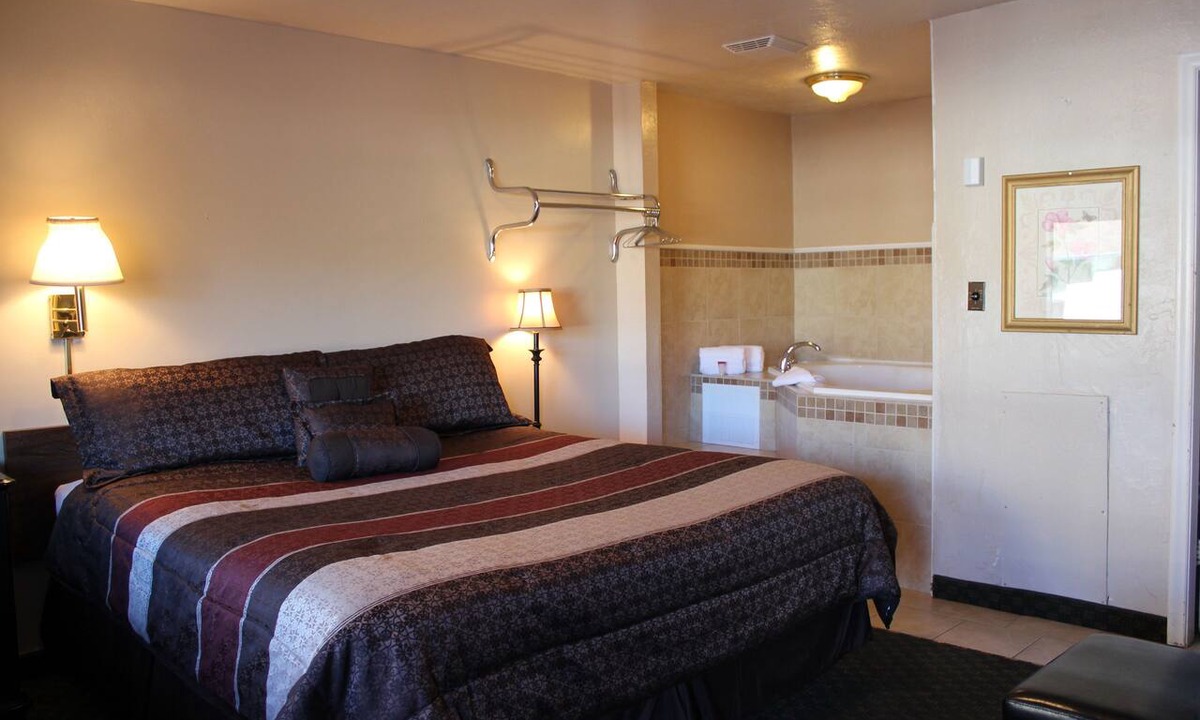 Lava Hot Springs Hotel | Lava Spa Motel & RV Park