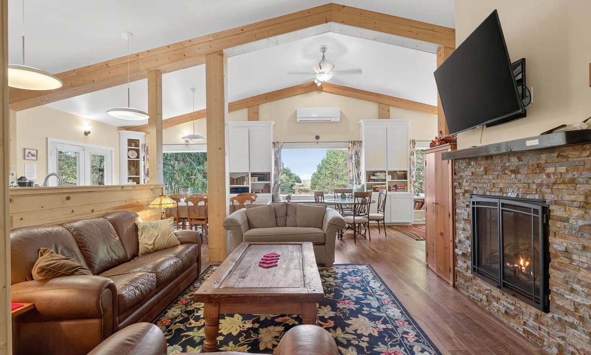 Long Beach House | Long Beach Retreat