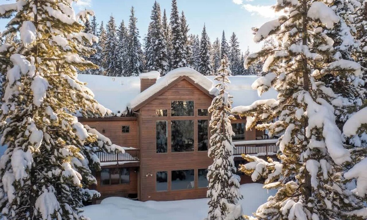 Spanish Peaks House | Lovely renovated home w/hot tub & stunning views