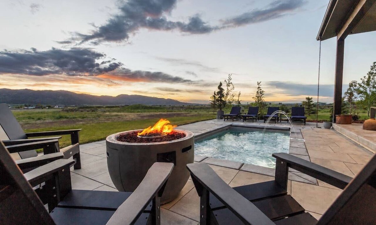 Victor House | Luxe Teton Estate | Heated Pool 3 Private Acres