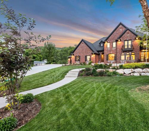 North Salt Lake House | Luxury Mountain Retreat