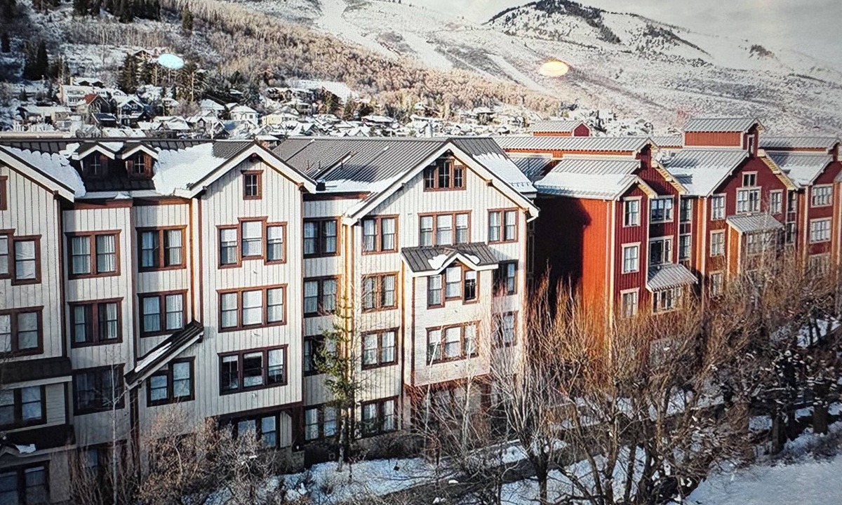 Downtown Park City Villa | Marriott's Summit Watch is an ideal place to enjoy Park City.