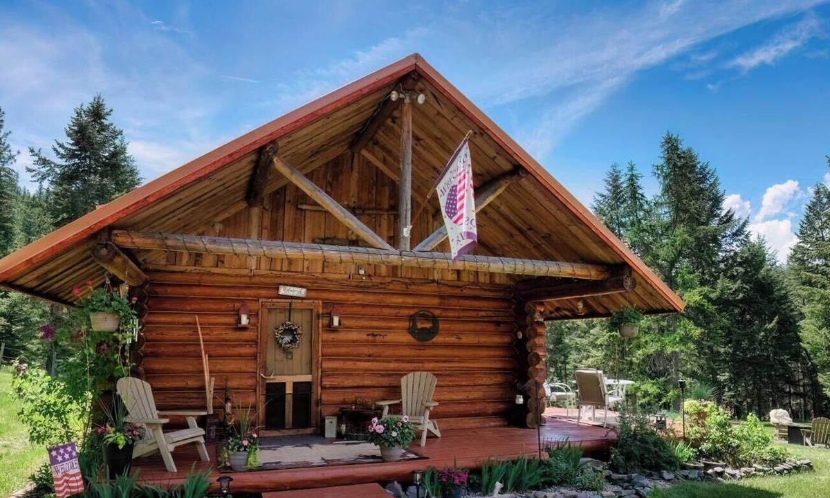 Alberton Cabin | Montana’s Hidden Mile: Forest Trails, River Days, and Star‑Filled Nights